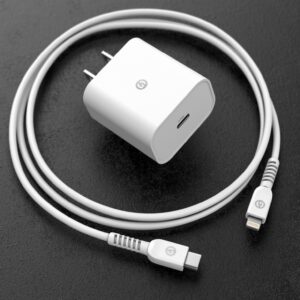 White-Apple-Style-Charger_Dark